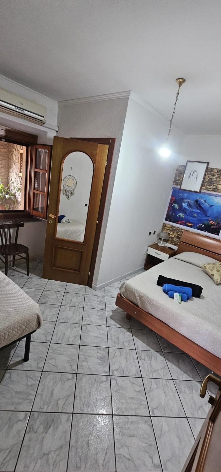 Double Room Private Bathroom