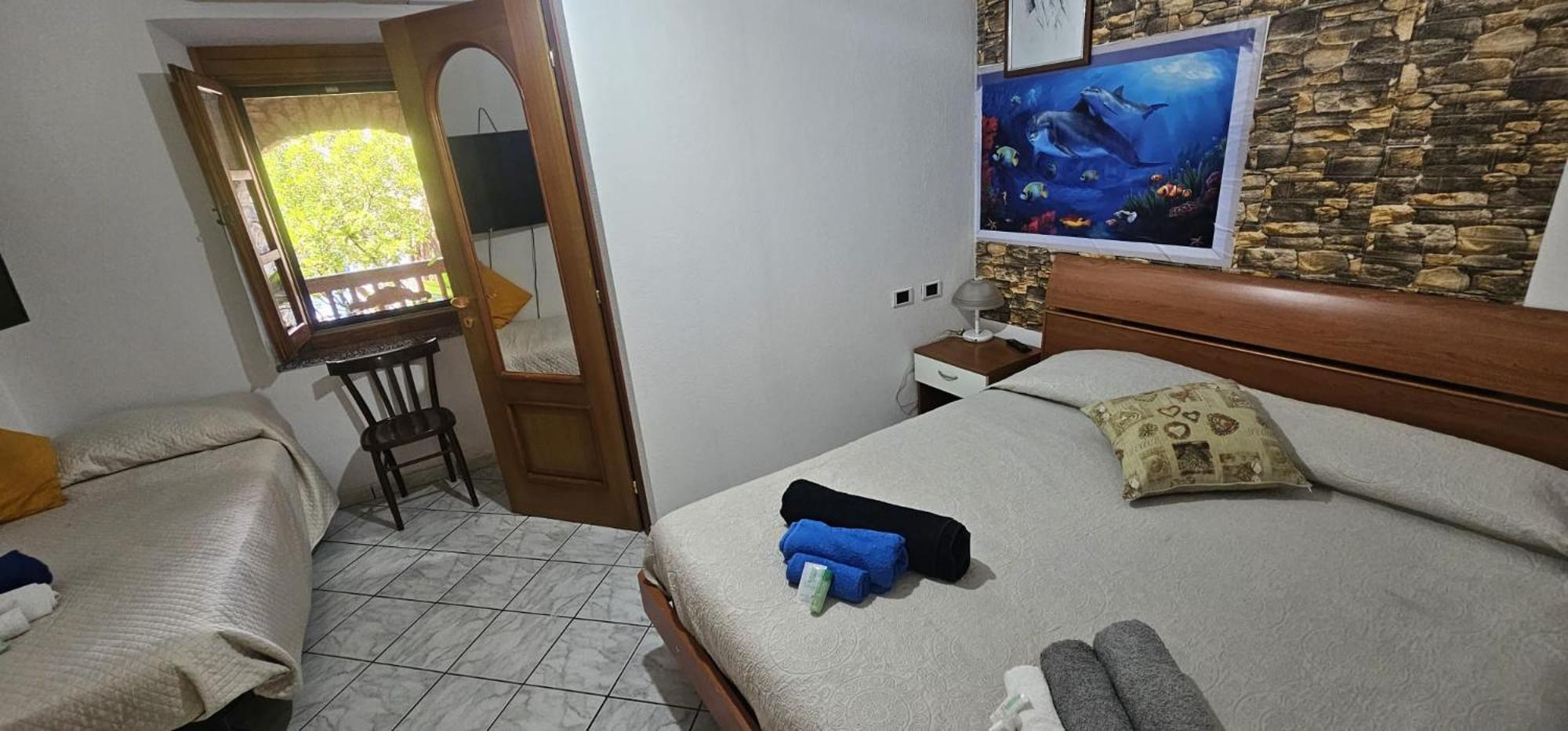 Double Room Private Bathroom