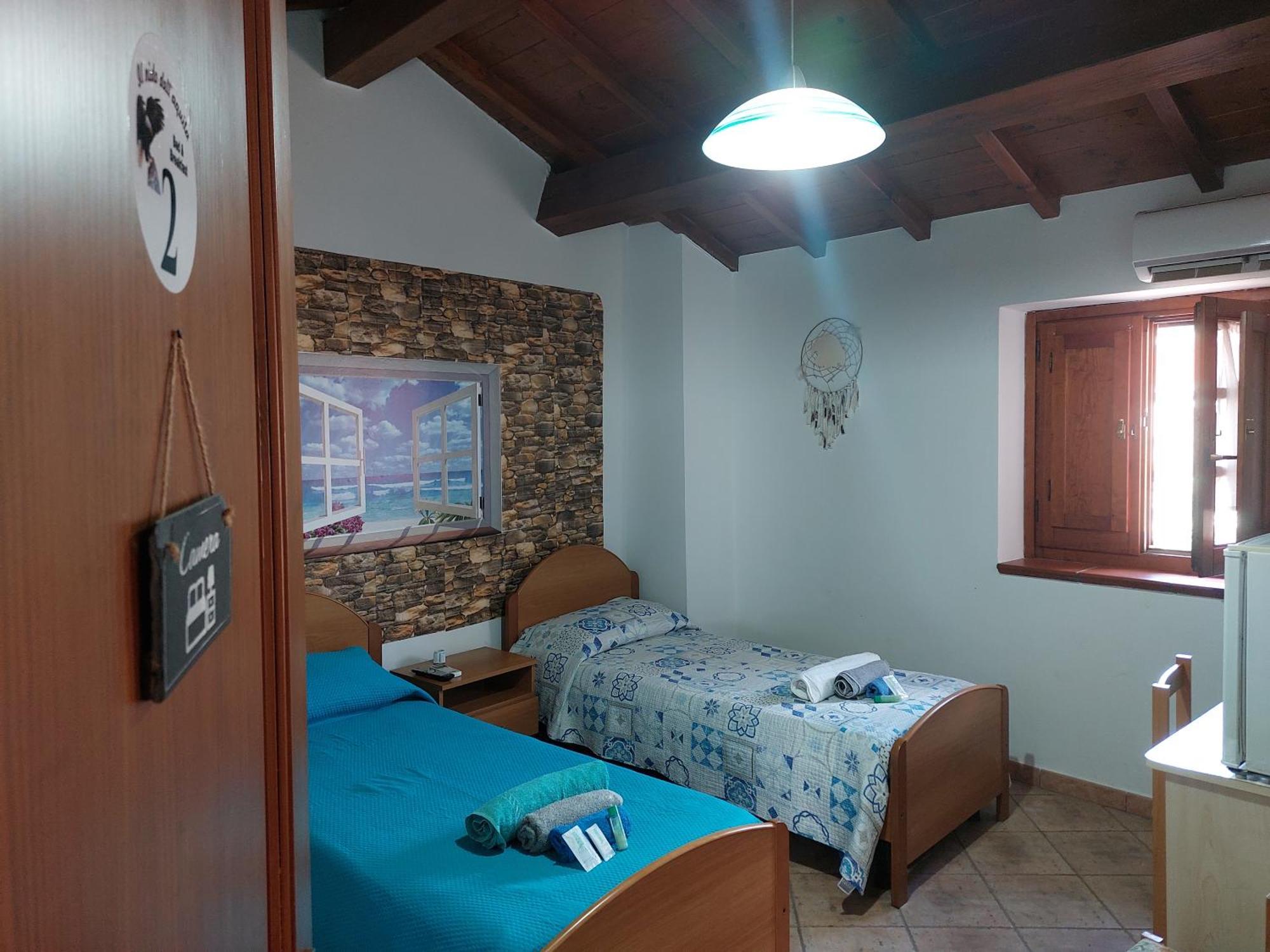 Double or Twin Room Private External Bathroom